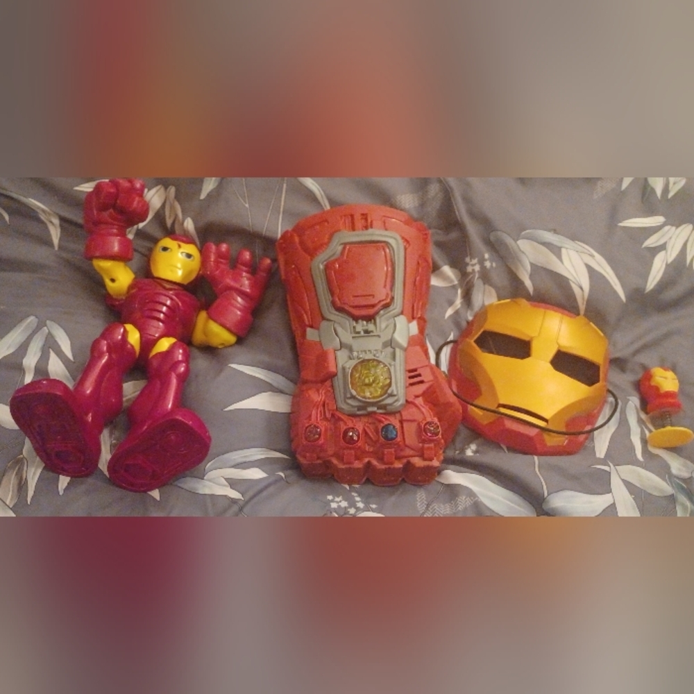 Iron Man Talking Mask Costume Gauntlet Glove LOT Infinity Gauntlet MARVEL toy